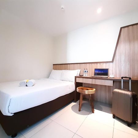 Hotel Pantes Kota Lama Semarang Kültér fotó