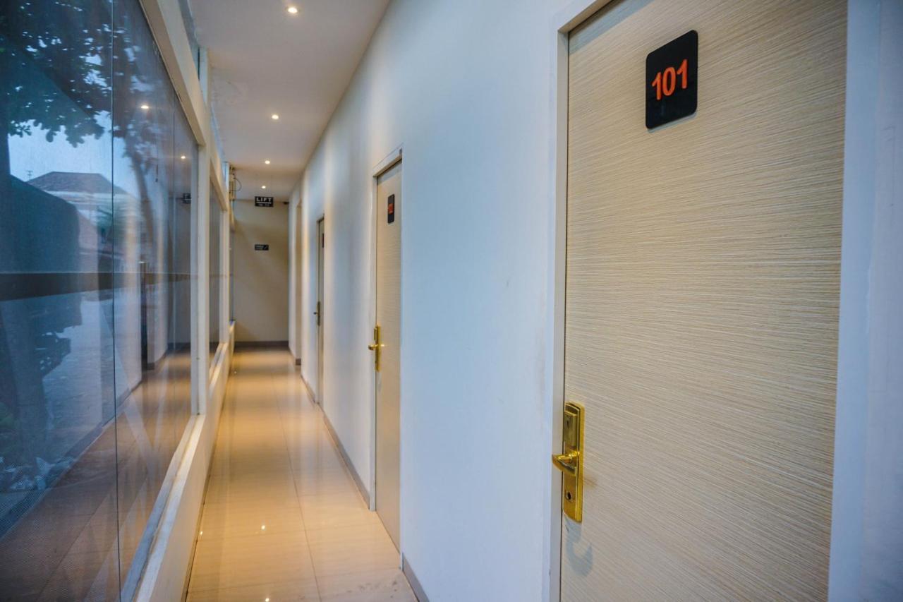 Hotel Pantes Kota Lama Semarang Kültér fotó