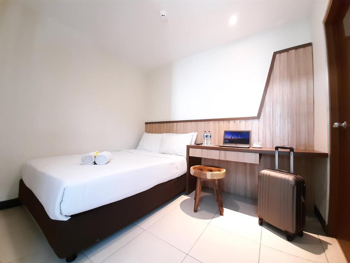 Hotel Pantes Kota Lama Semarang Kültér fotó
