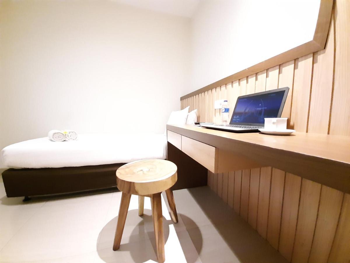 Hotel Pantes Kota Lama Semarang Kültér fotó