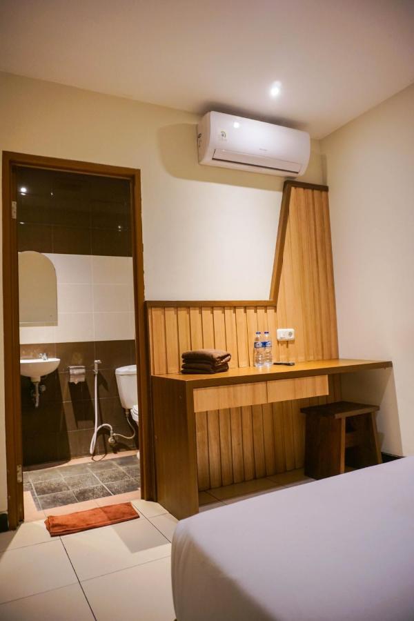 Hotel Pantes Kota Lama Semarang Kültér fotó