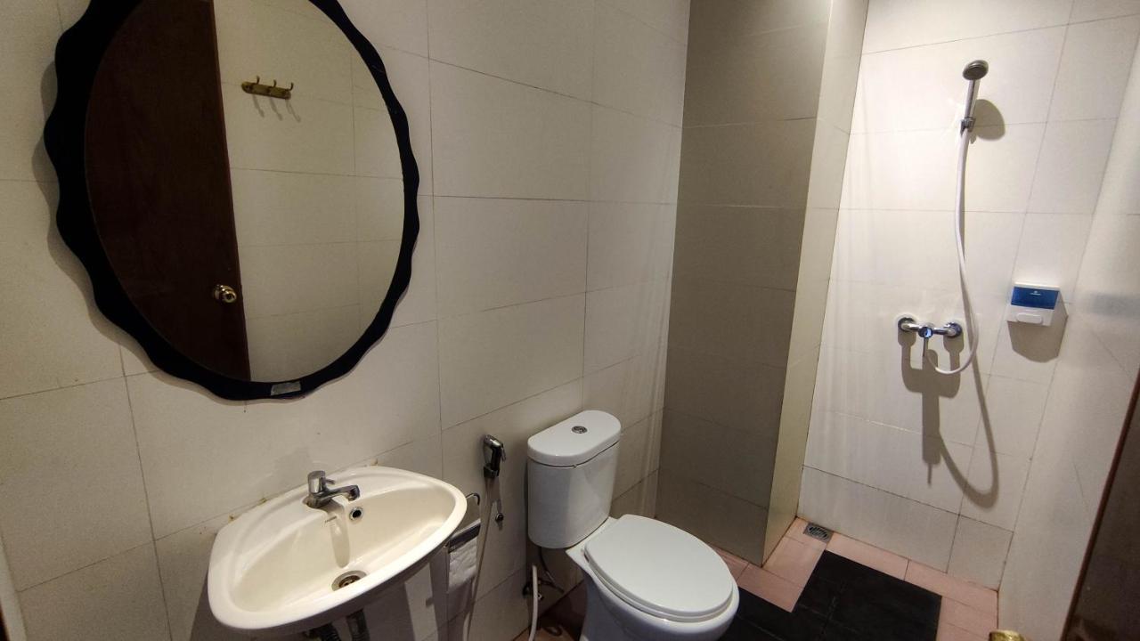 Hotel Pantes Kota Lama Semarang Kültér fotó
